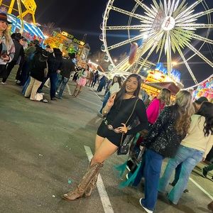 Meet your Posher, Jasmine